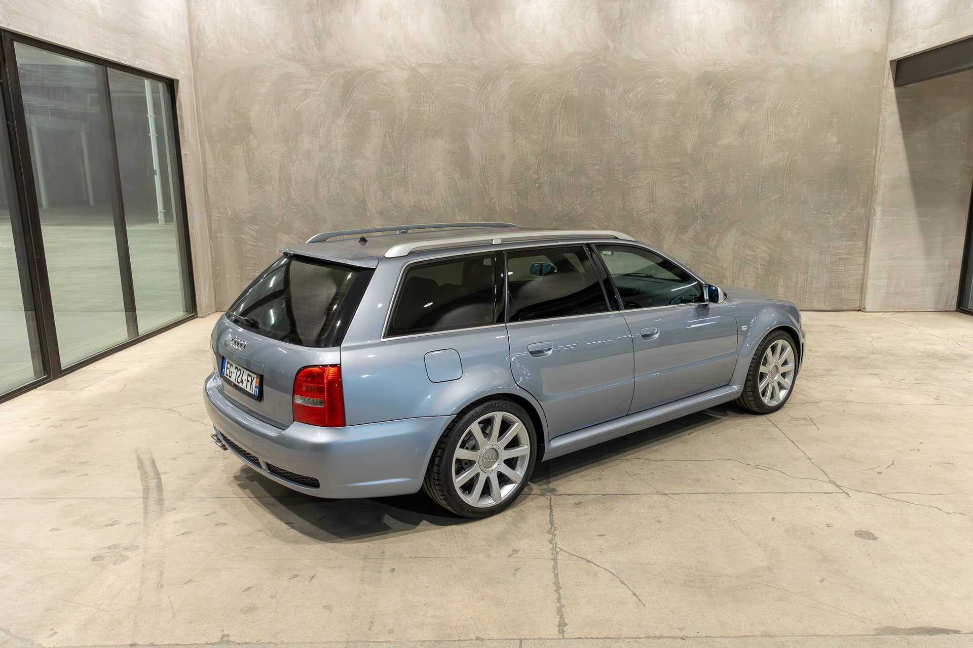 2000 Audi RS4 Avant B5