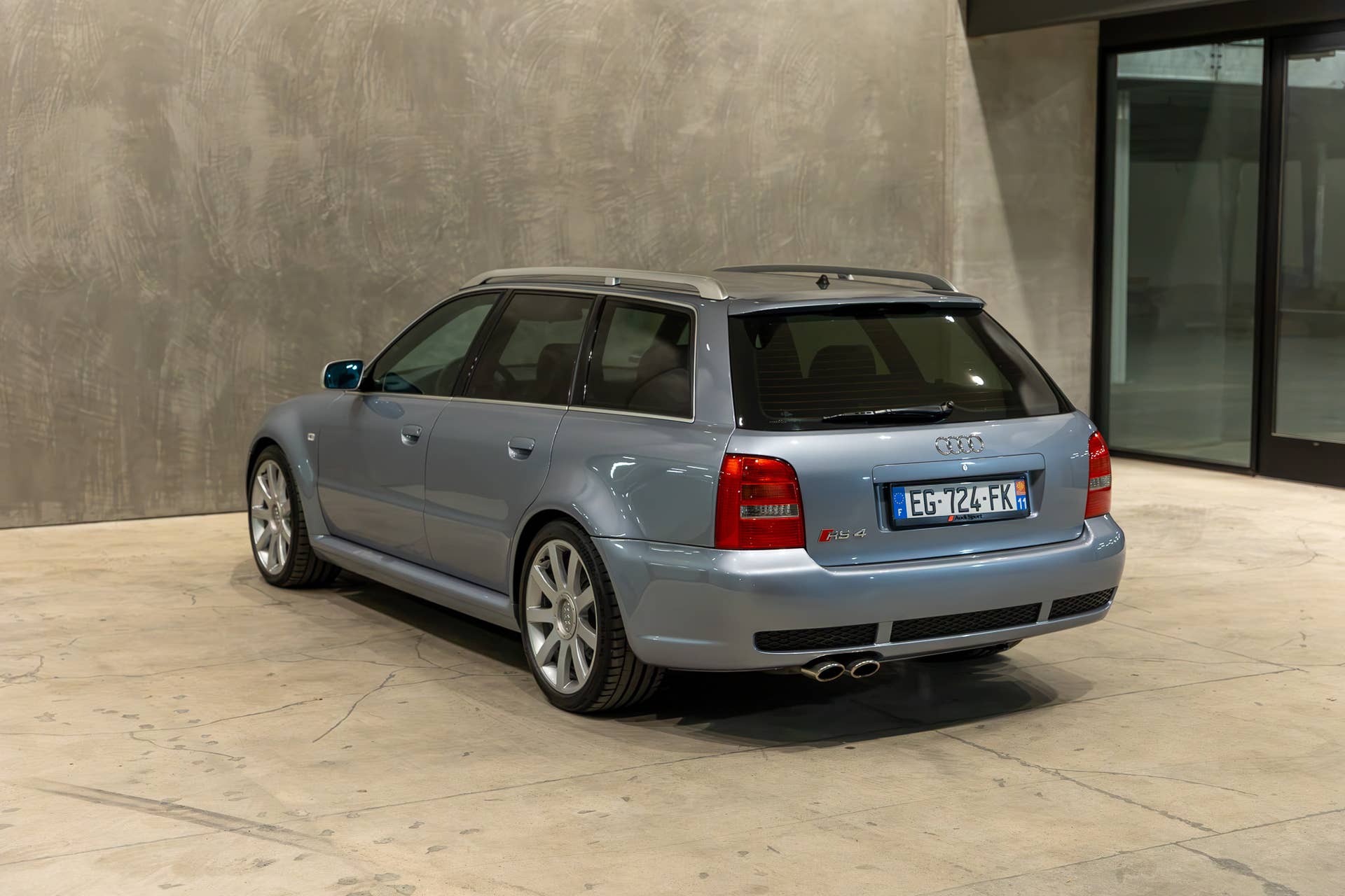2000 Audi RS4 Avant B5