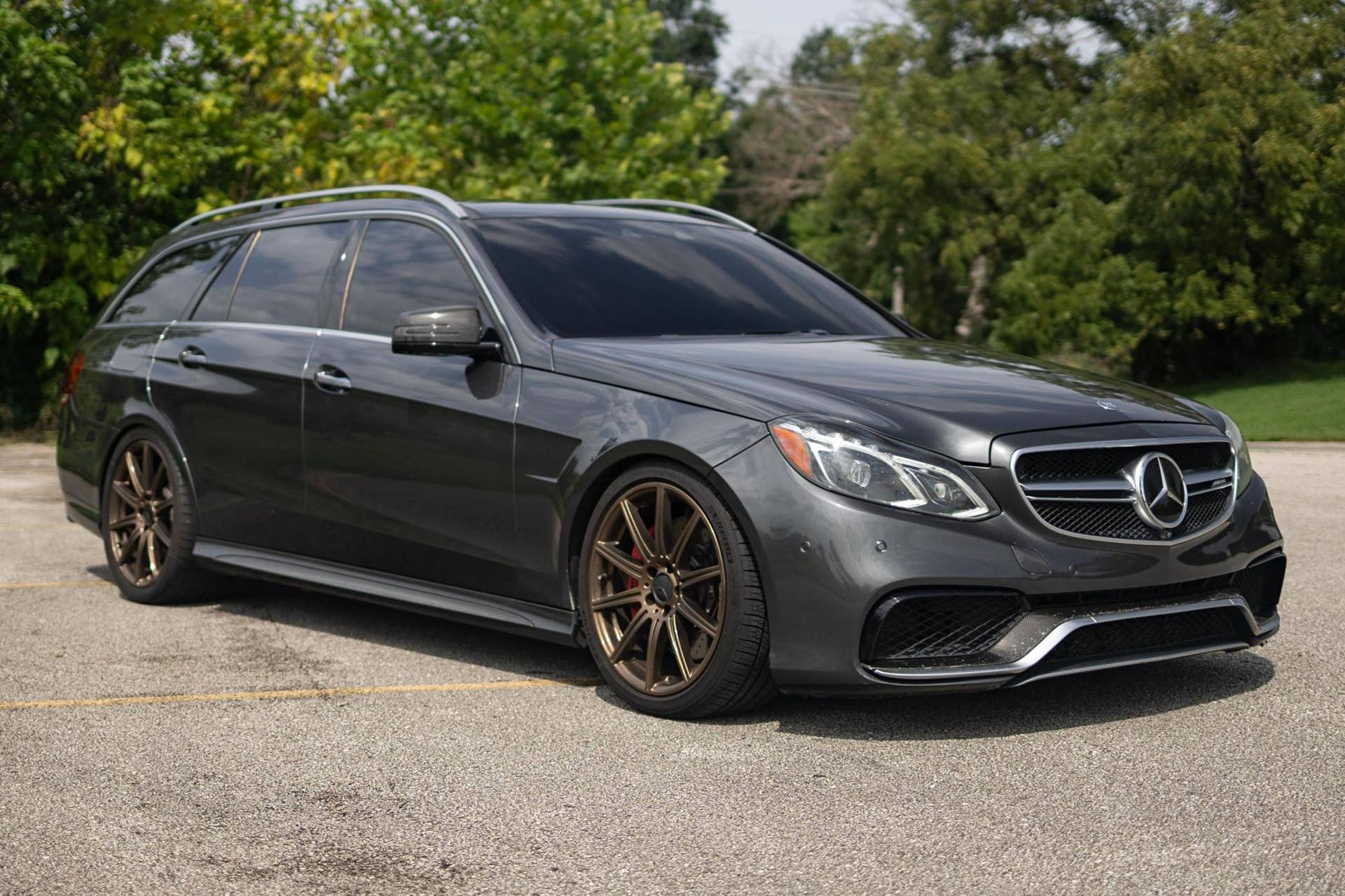 2014 Mercedes-Benz E63 S AMG
