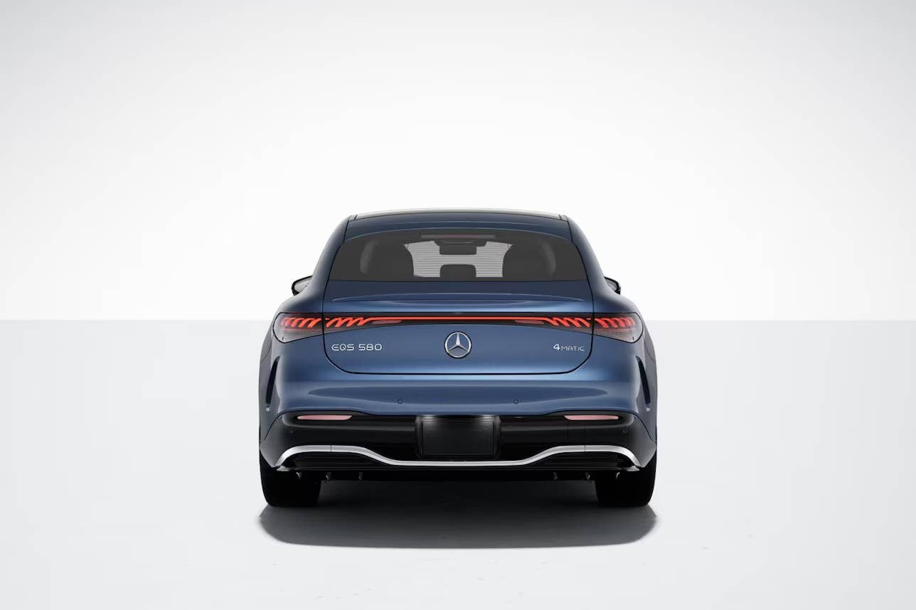 2027 Mercedes-Benz EQS Sedan 580 in Twilight Blue rear view