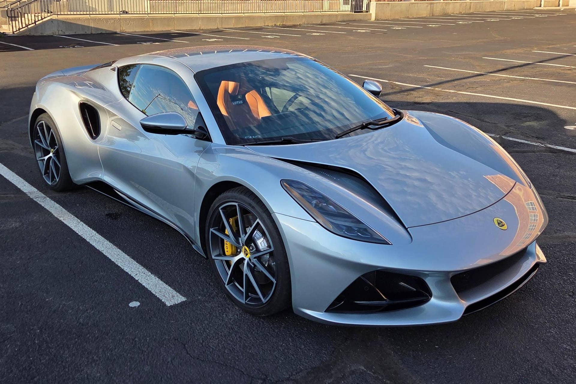 2024 Lotus Emira V6 First Edition
