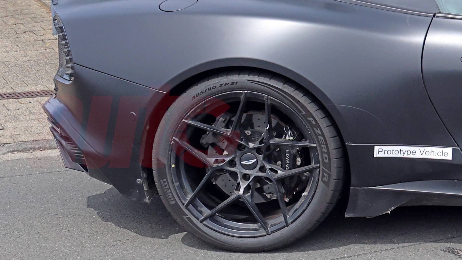 2027 Aston Martin Vanquish S spy shot