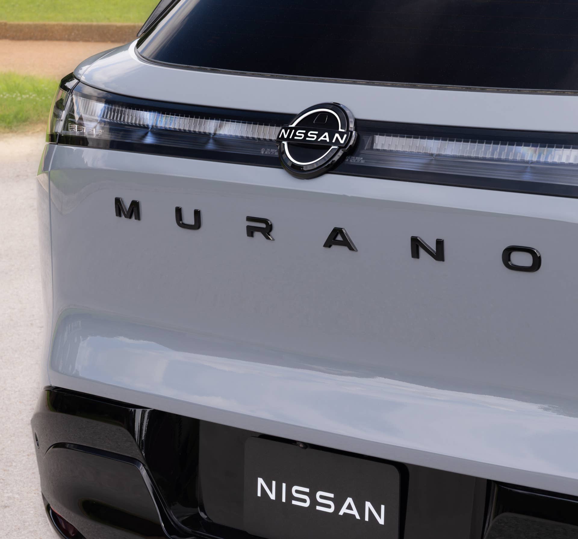 2027 Nissan Murano Dark Armor