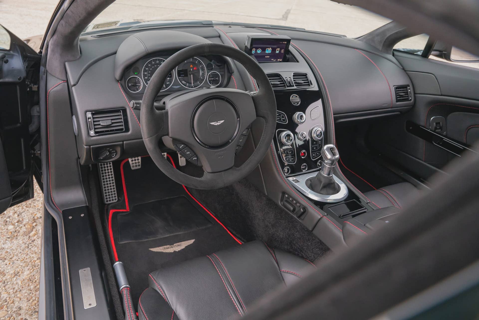 2017 Aston Martin V12 S 7-Speed