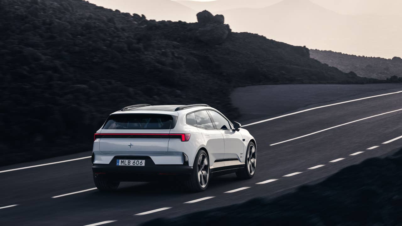 Polestar 4 SUV rear