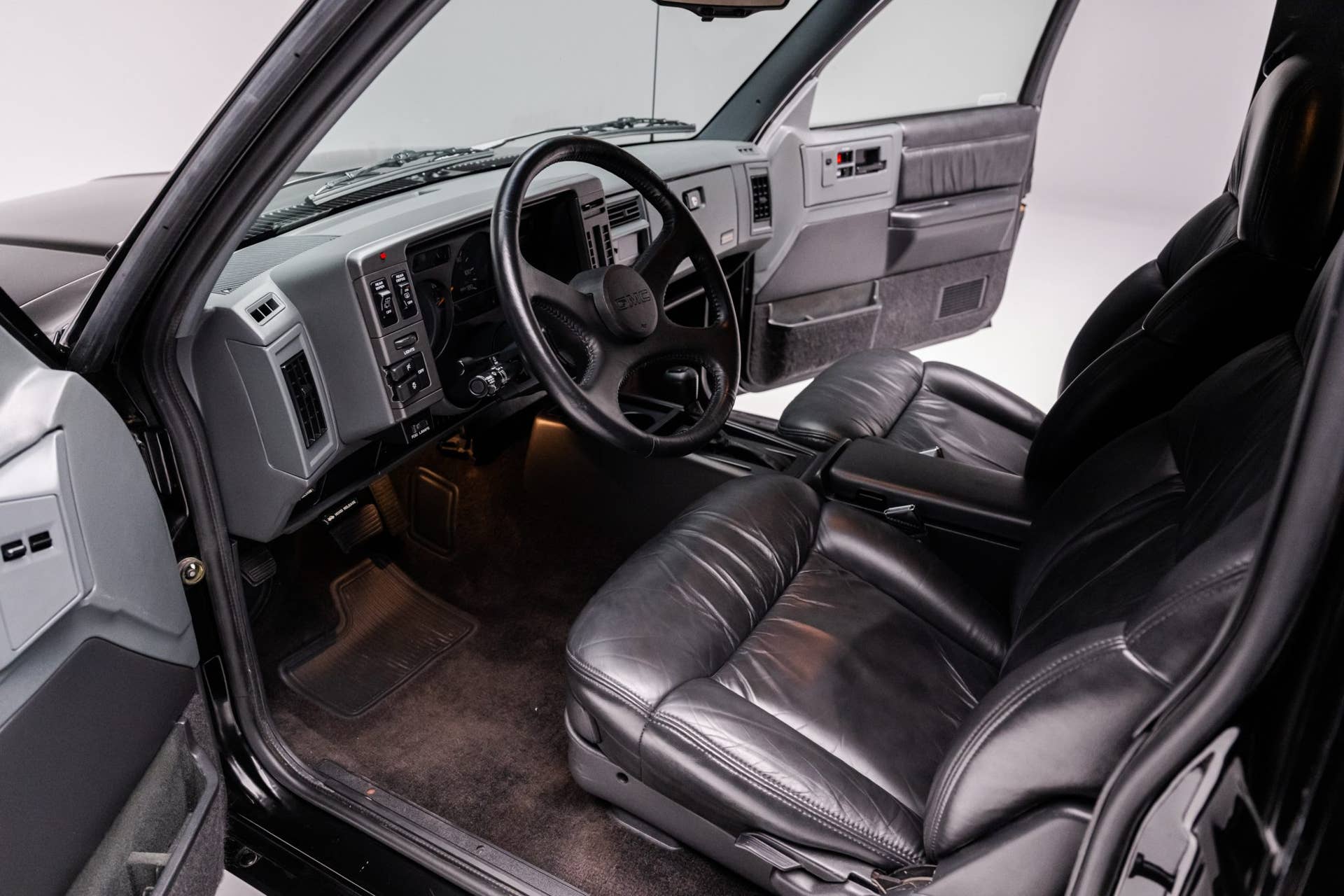 1992 GMC Typhoon