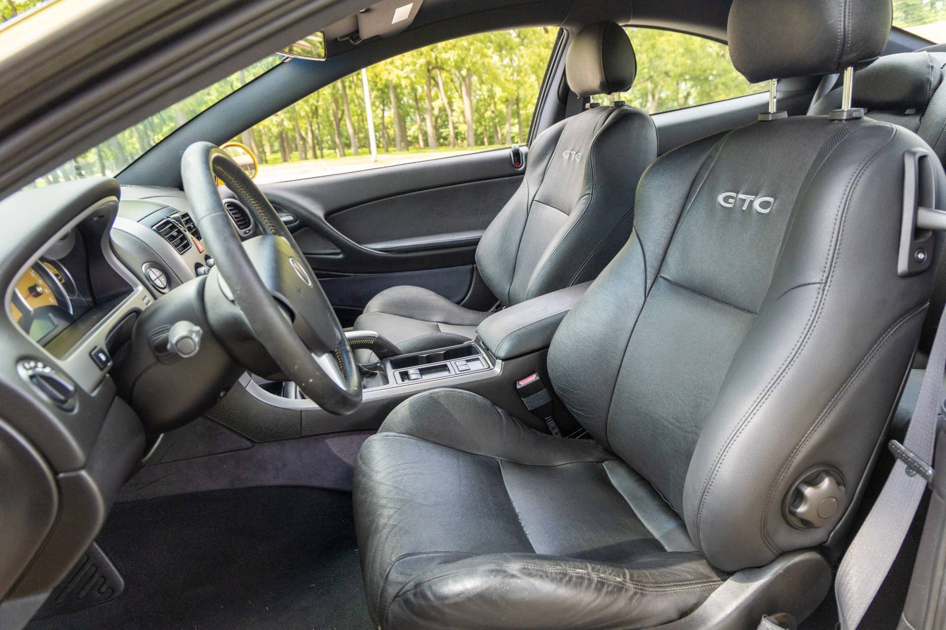 2004 Pontiac GTO