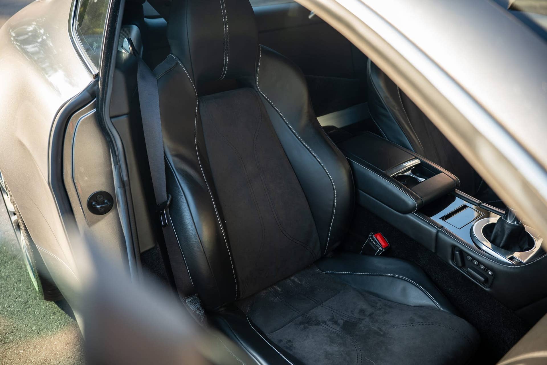 2012 Aston Martin V12