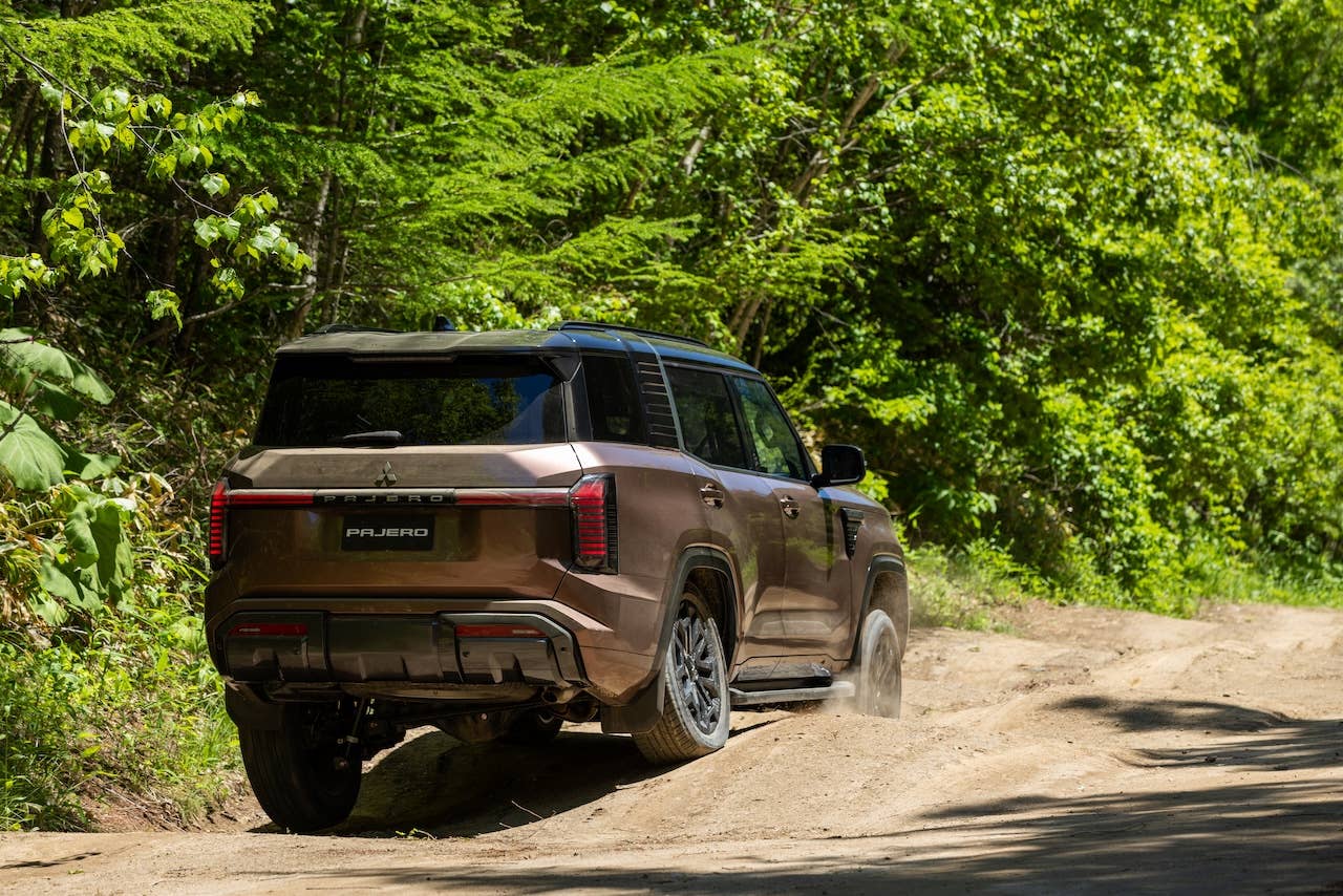2027 Mitsubishi Montero/Pajero