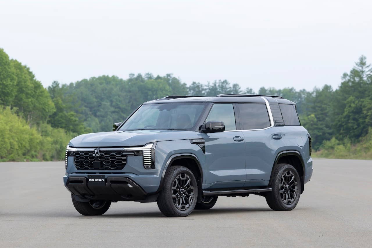 2027-mitsubishi-montero-pajero-exterior25.jpg?profile=w2560
