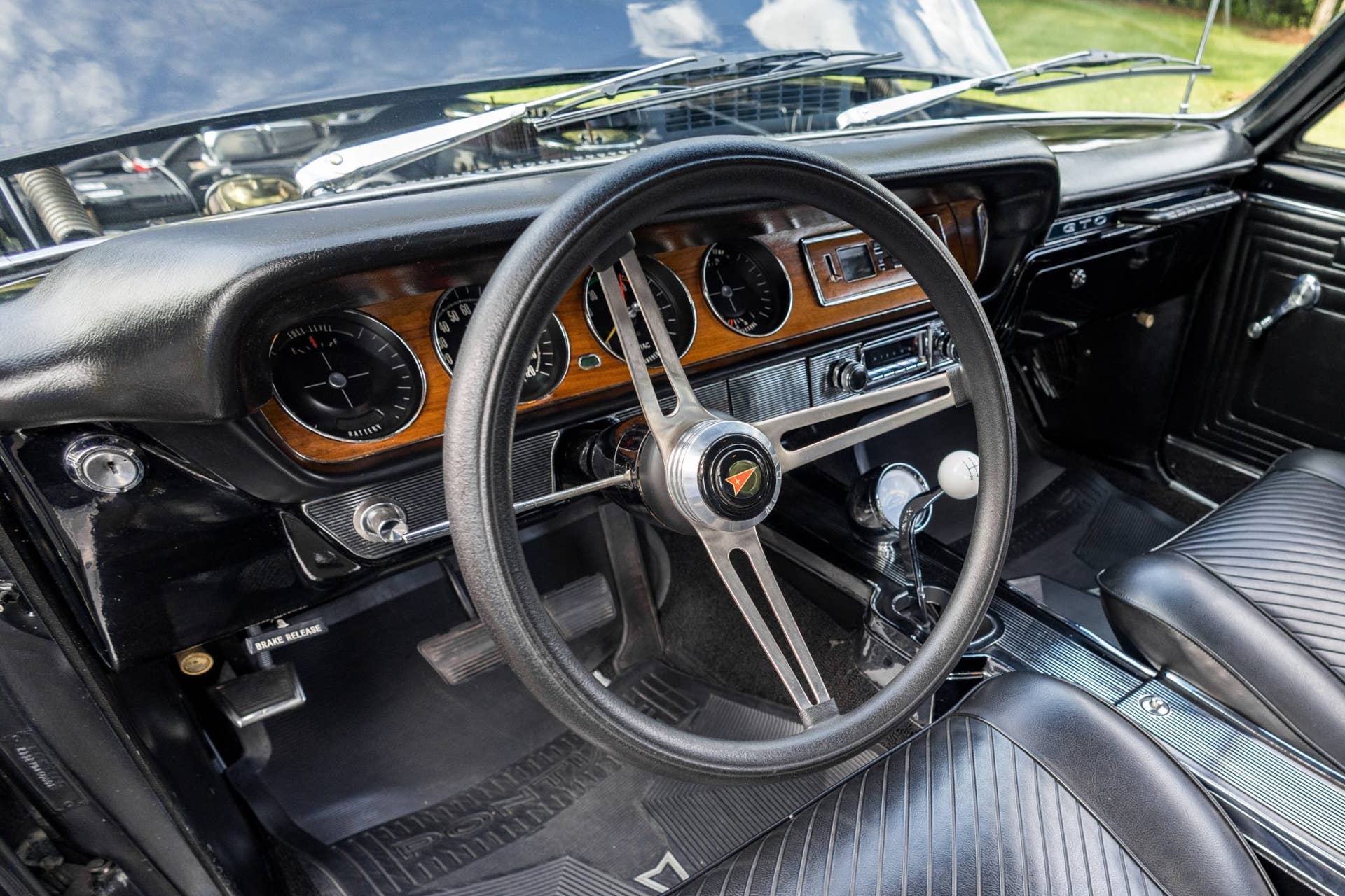 1965 Pontiac Tempest restomod