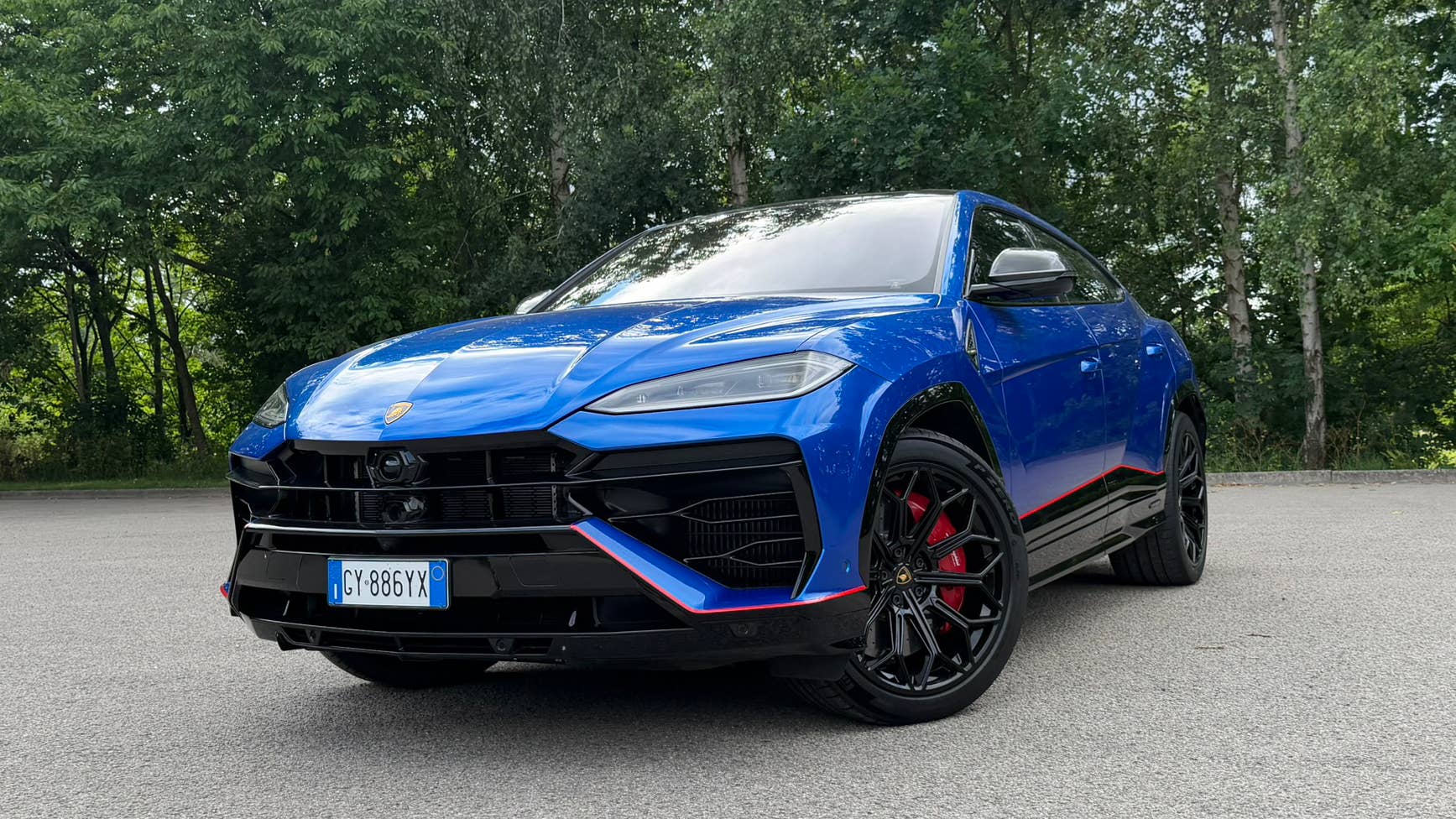 I Drove The 2026 Lamborghini Urus SE And It's Impossible Not To Like ...
