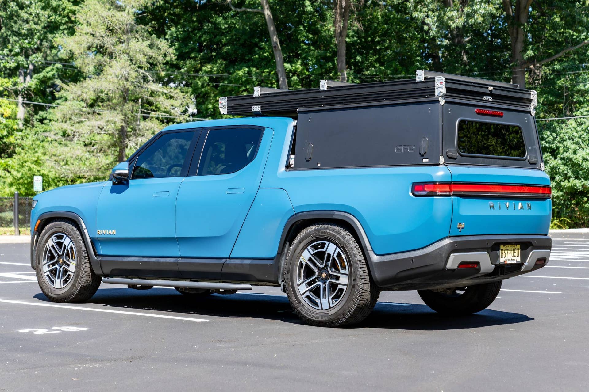 2022 Rivian R1T Adventure