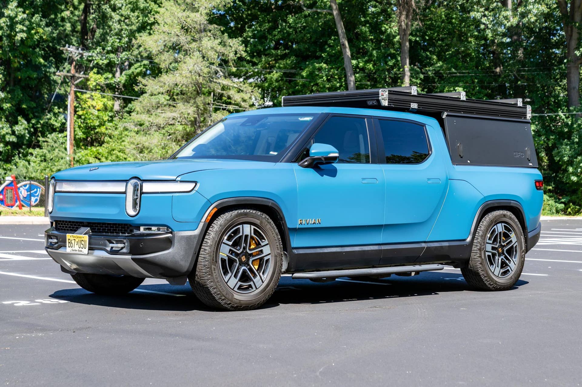 2022 Rivian R1T Adventure