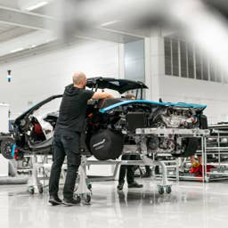 McLaren Is Building an SUV, and It's Investing $669 Million to Do It