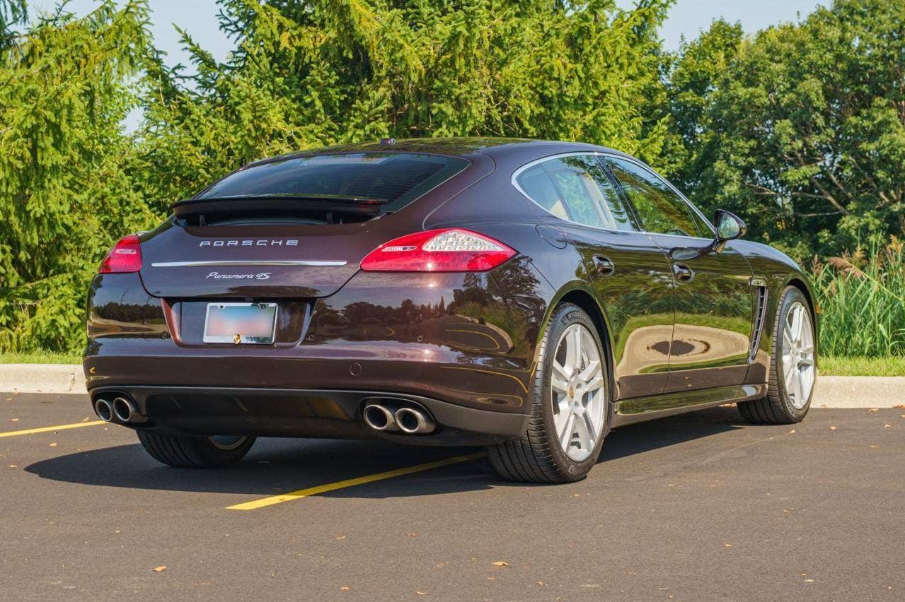 2011 Porsche Panamera 4S