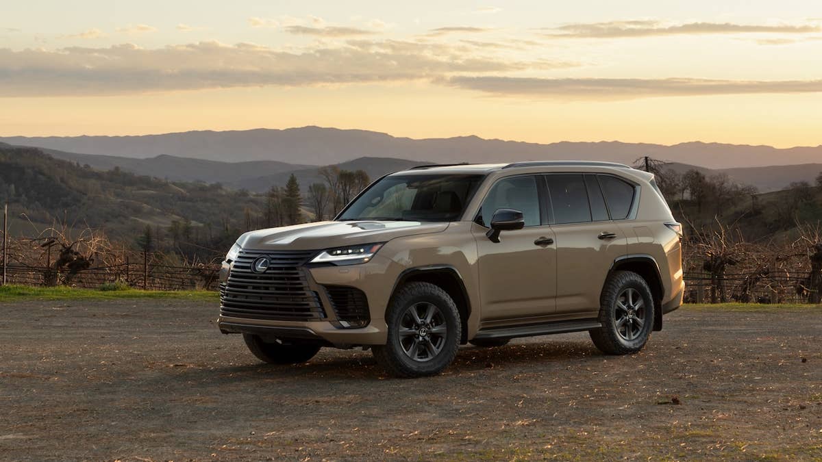 2027-lexus-lx-700h-overtrail-earth-001.jpg?profile=rss&x=50&y=50