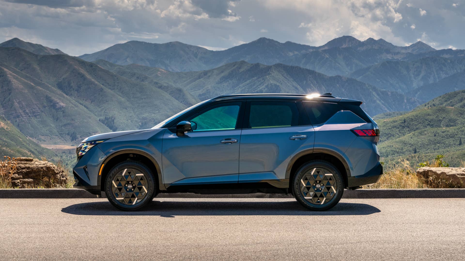 2027 Nissan Rogue Hybrid