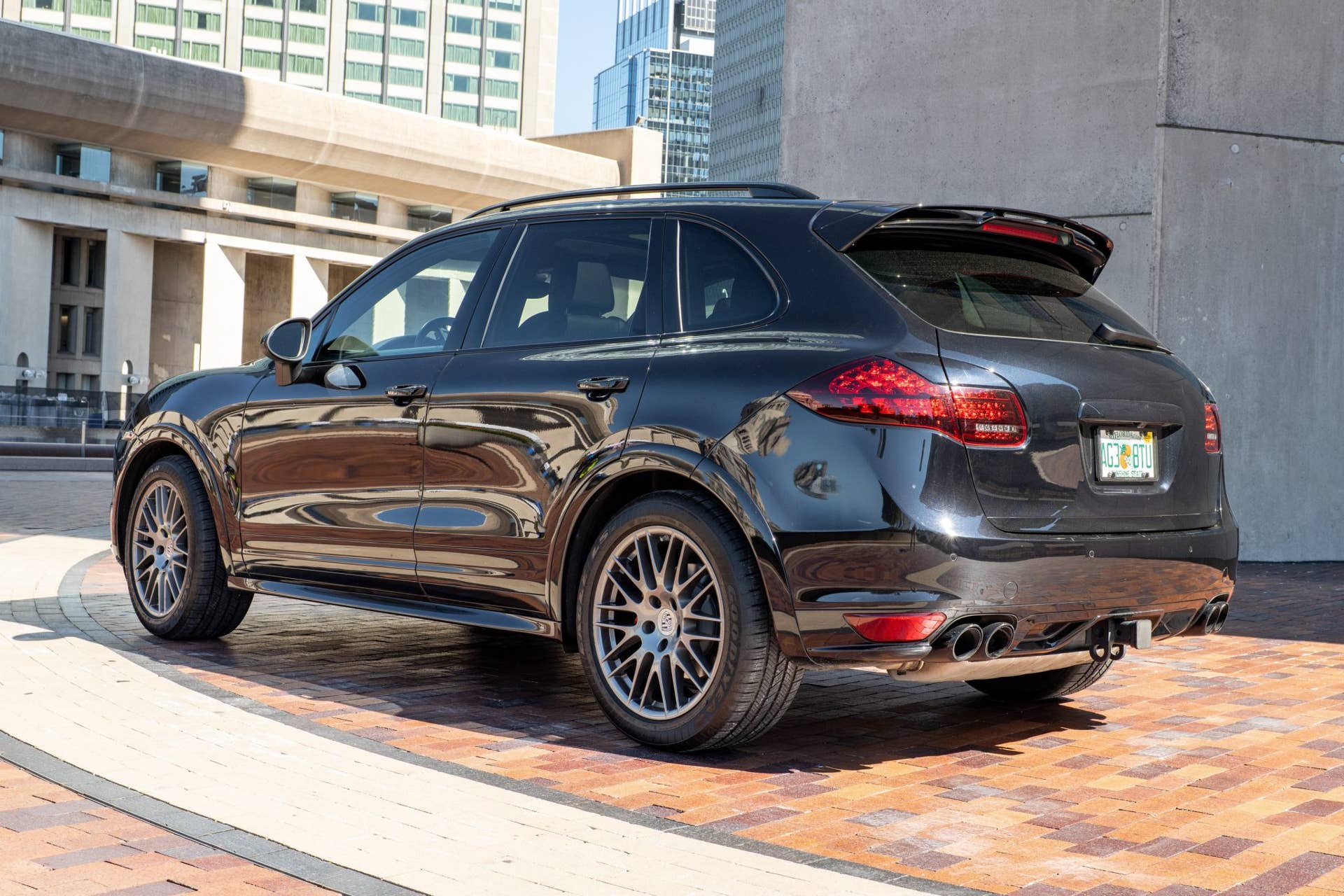 2013 Porsche Cayenne GTS