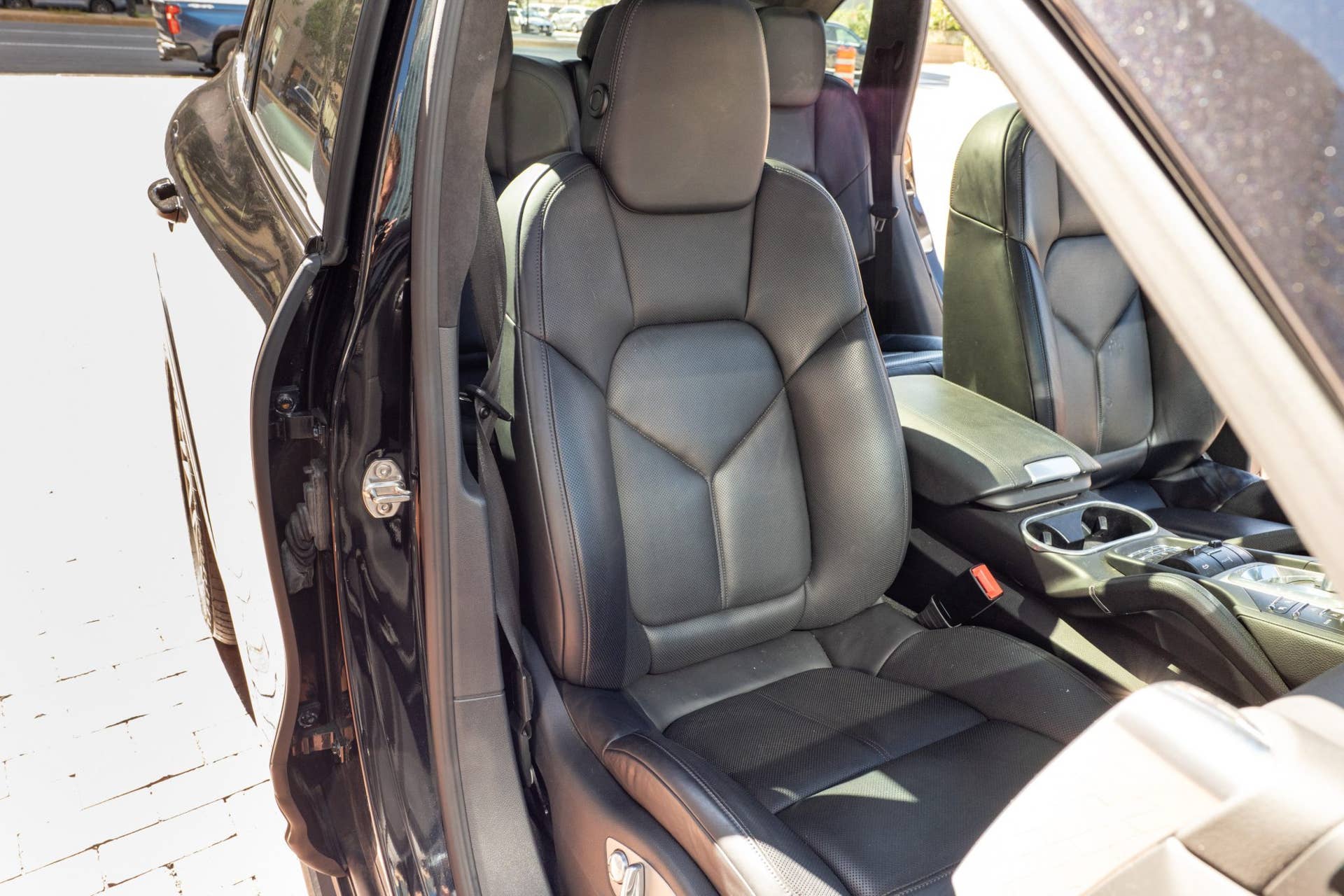 2013 Porsche Cayenne GTS