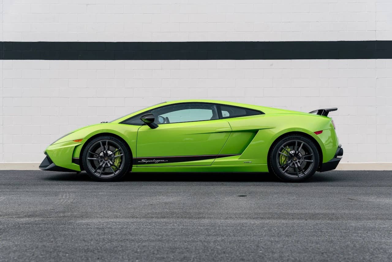 Lamborghini Gallardo LP570-4 Superleggera (Baujahr 2012) mit 7 ...