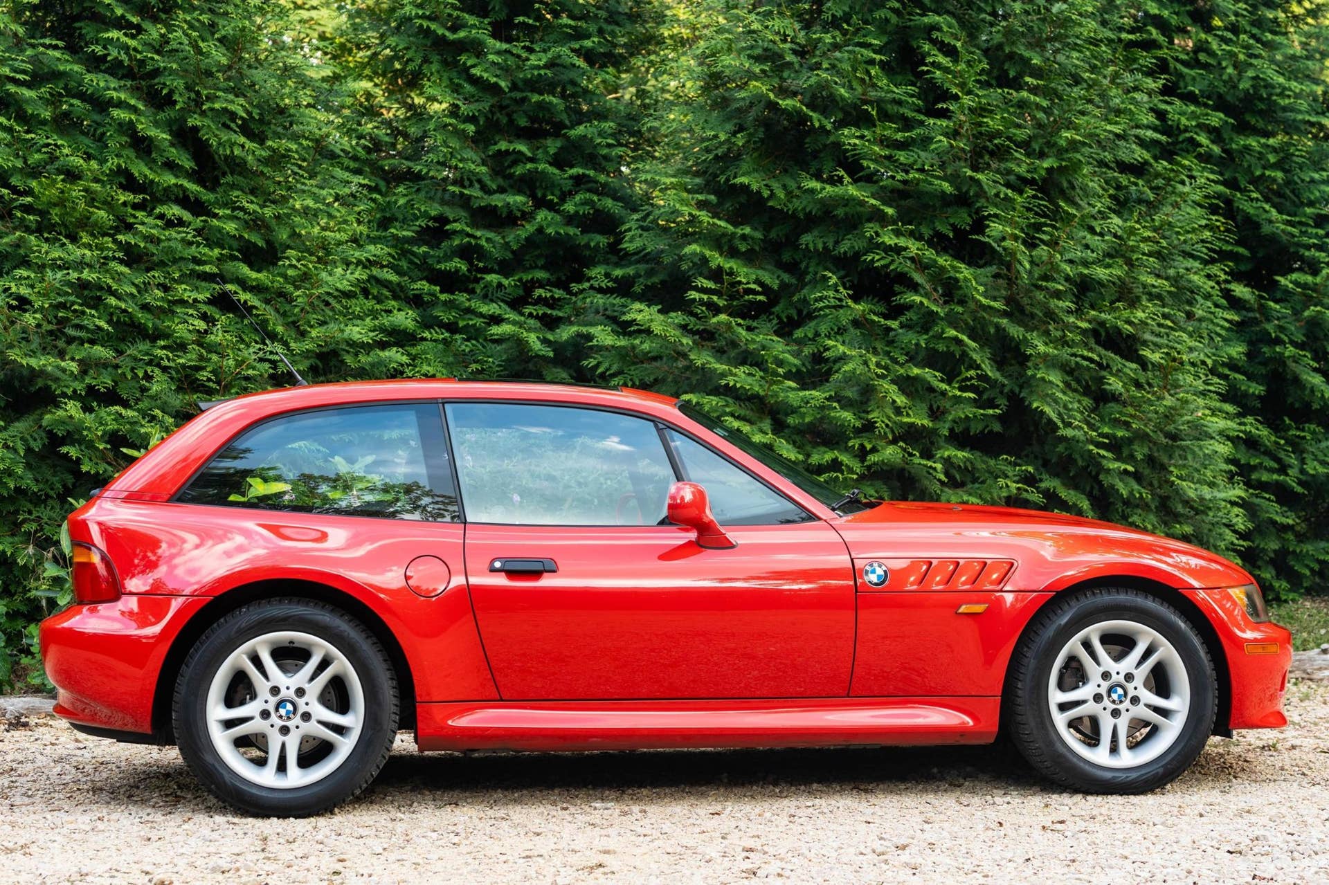 1999 BMW Z3 2.8i Coupe