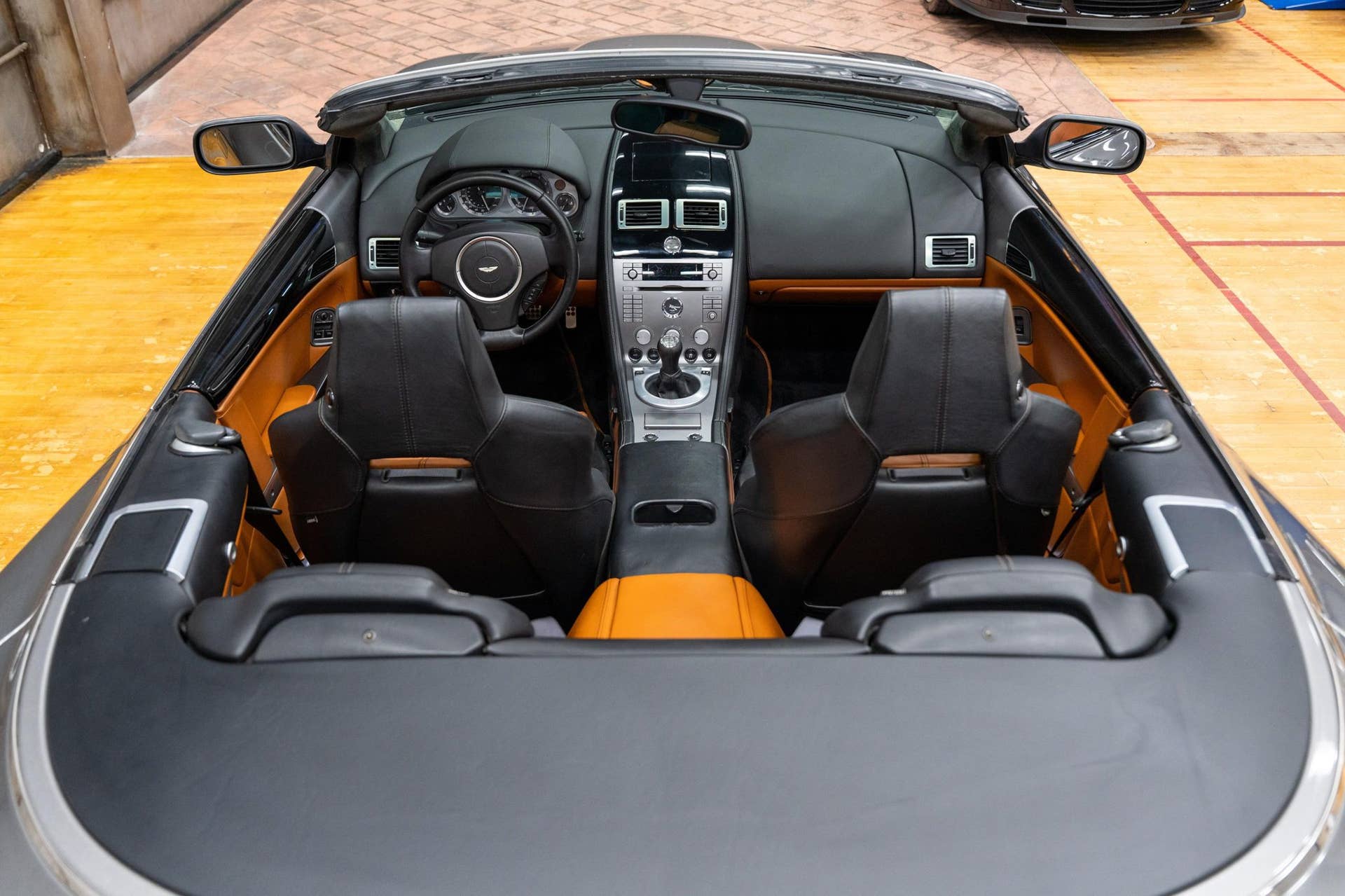 2007 Aston Martin DB9 Volante