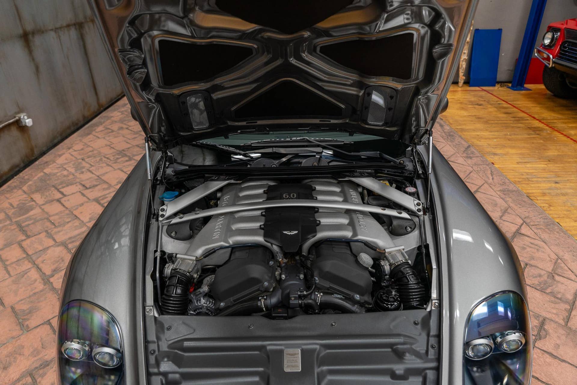 2007 Aston Martin DB9 Volante