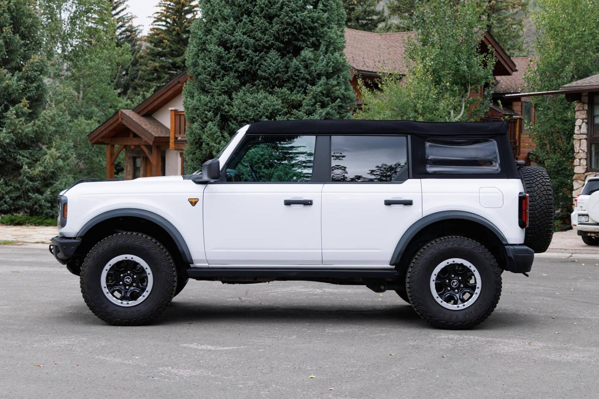 2023 Ford Bronco Badlands