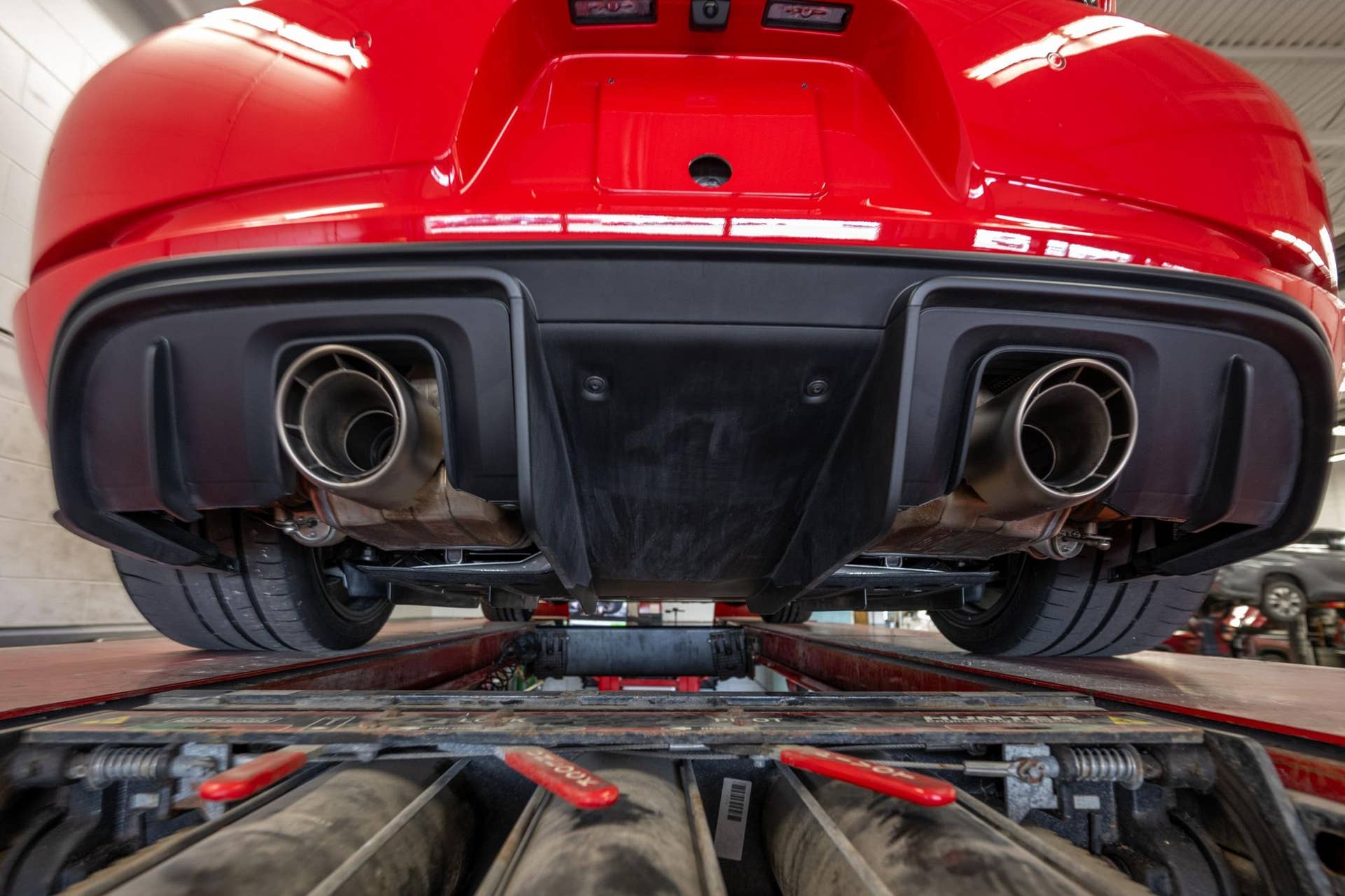 2025 Porsche 718 Spyder RS Weissach