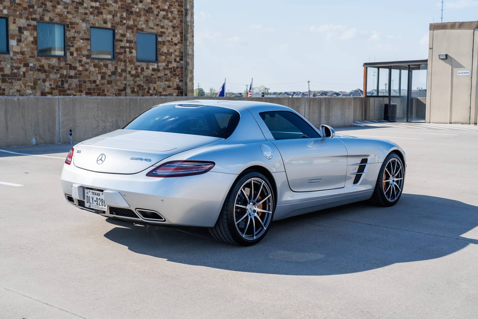 2011 Mercedes-Benz SLS AMG
