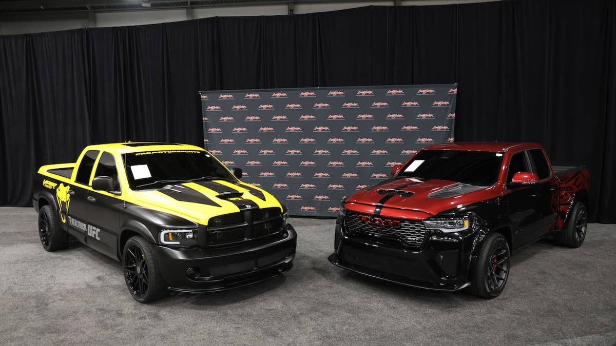 ram-1500-rumble-bee-srt-first-production-with-srt-10.jpg?profile=rss&x=50&y=50