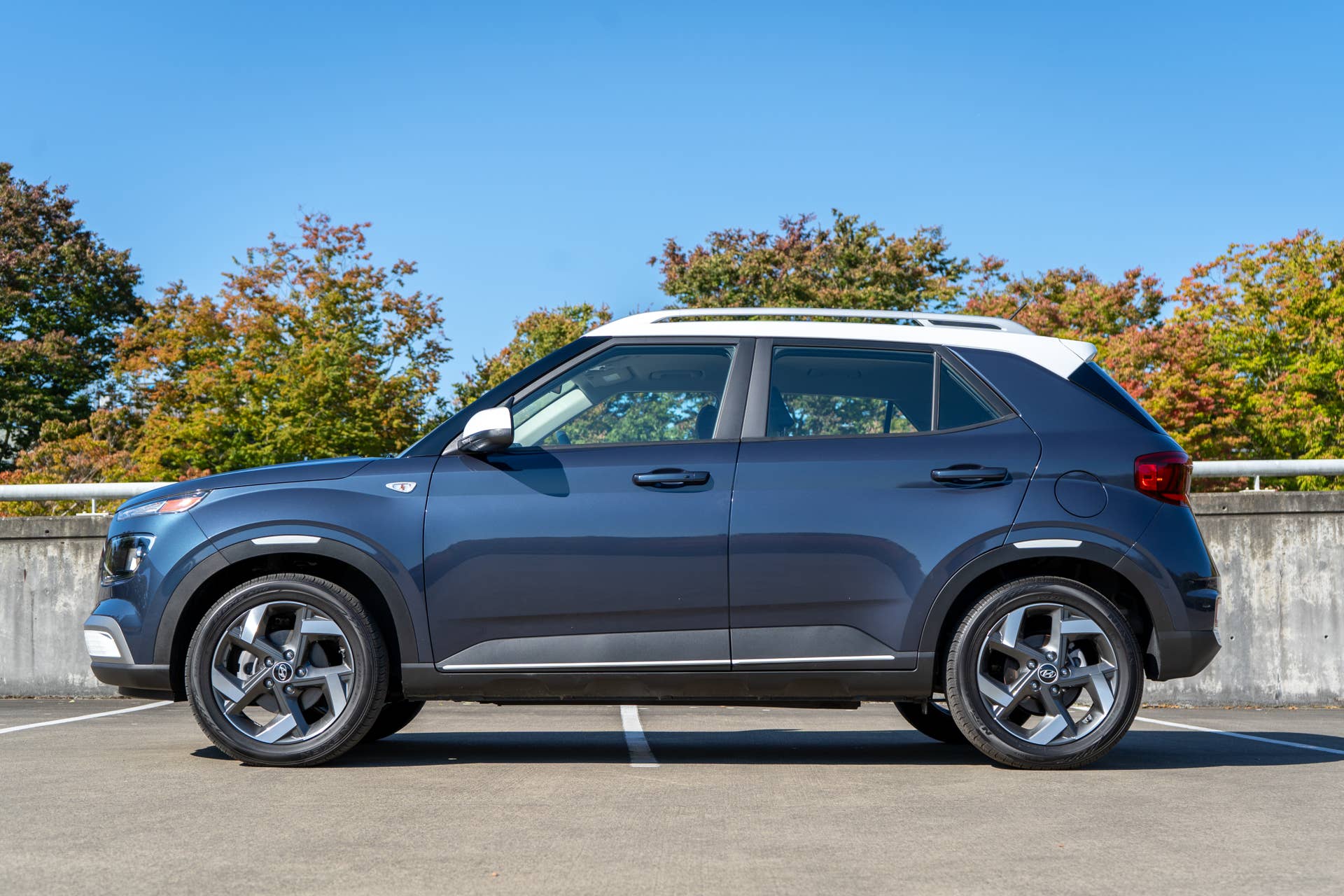 2026 Hyundai Venue SEL W/ 2-Tone Roof