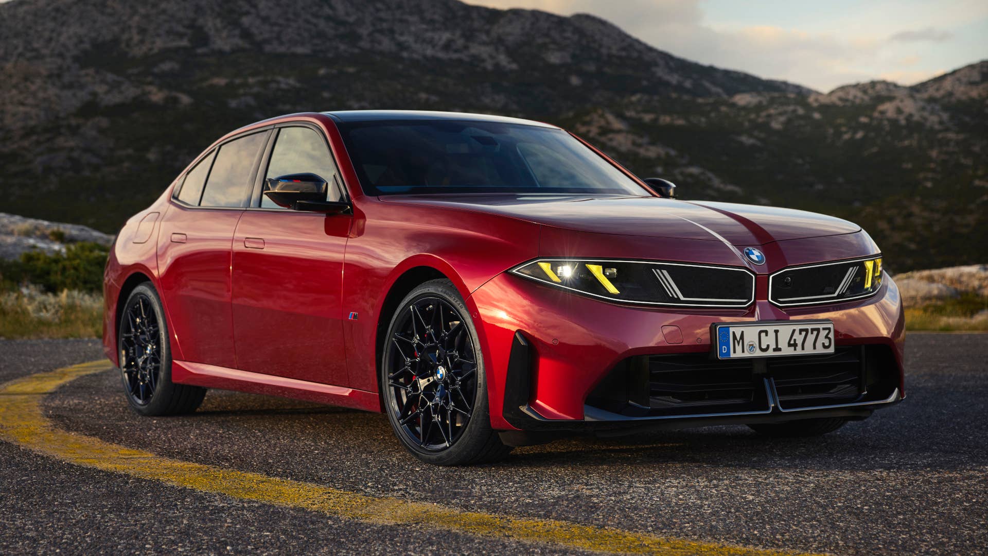 2027 BMW M350