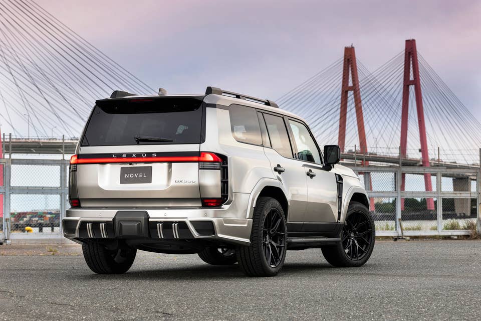 This Lexus GX550 Body Kit Comes From a Nürburgring Racing Team - Autoblog