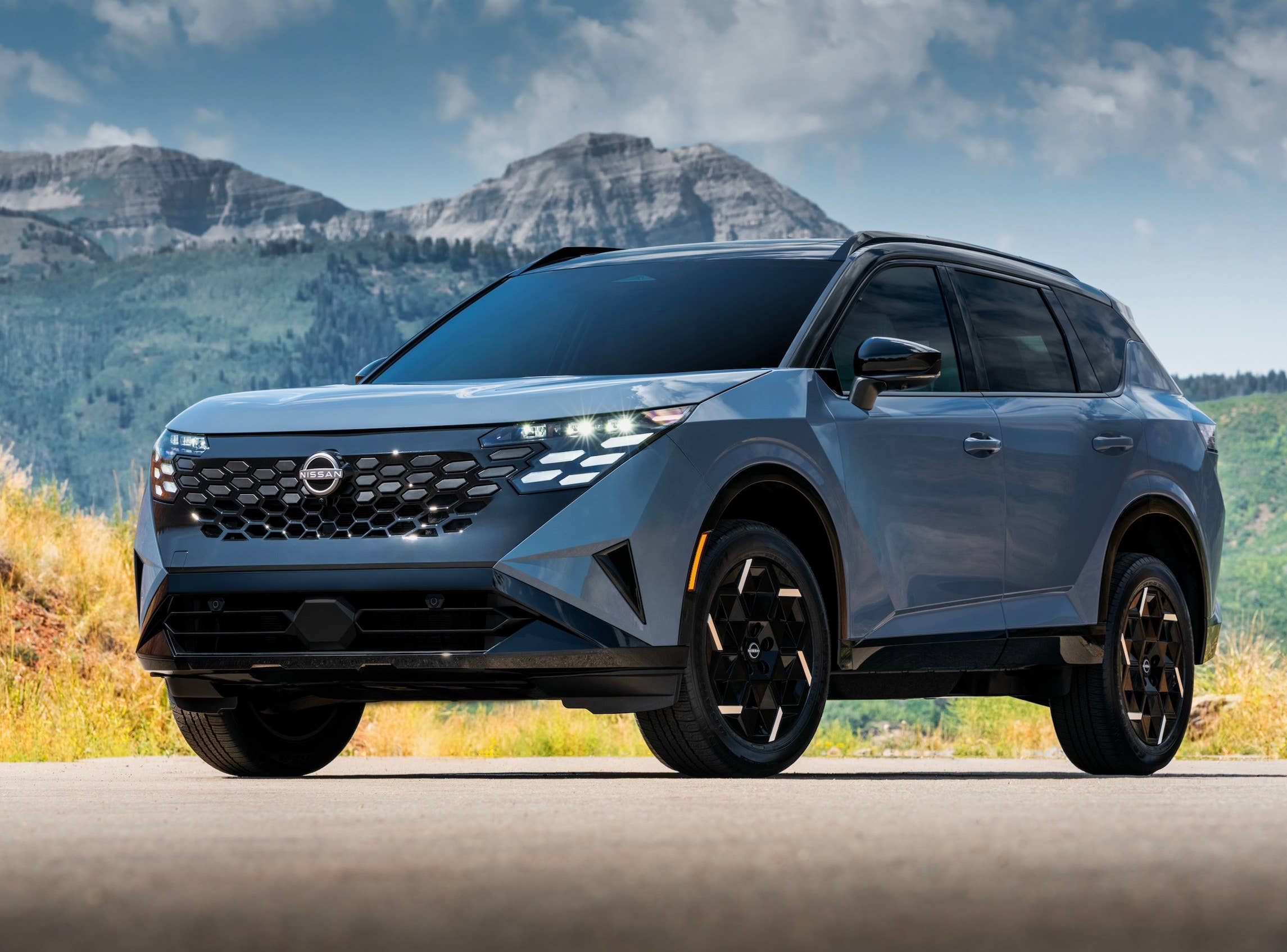 2027 Nissan Rogue Hybrid