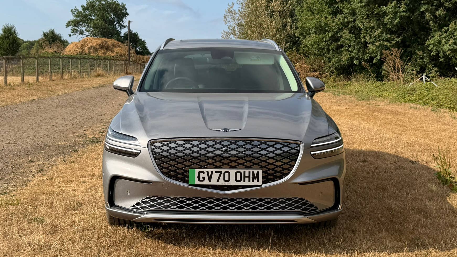 2026_genesis_gv70_front.jpg?profile=rss&x=50&y=50