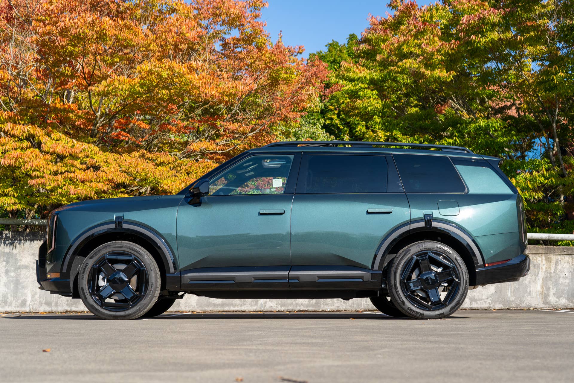 2027 Kia Telluride HEV X-Line SX-Prestige AWD