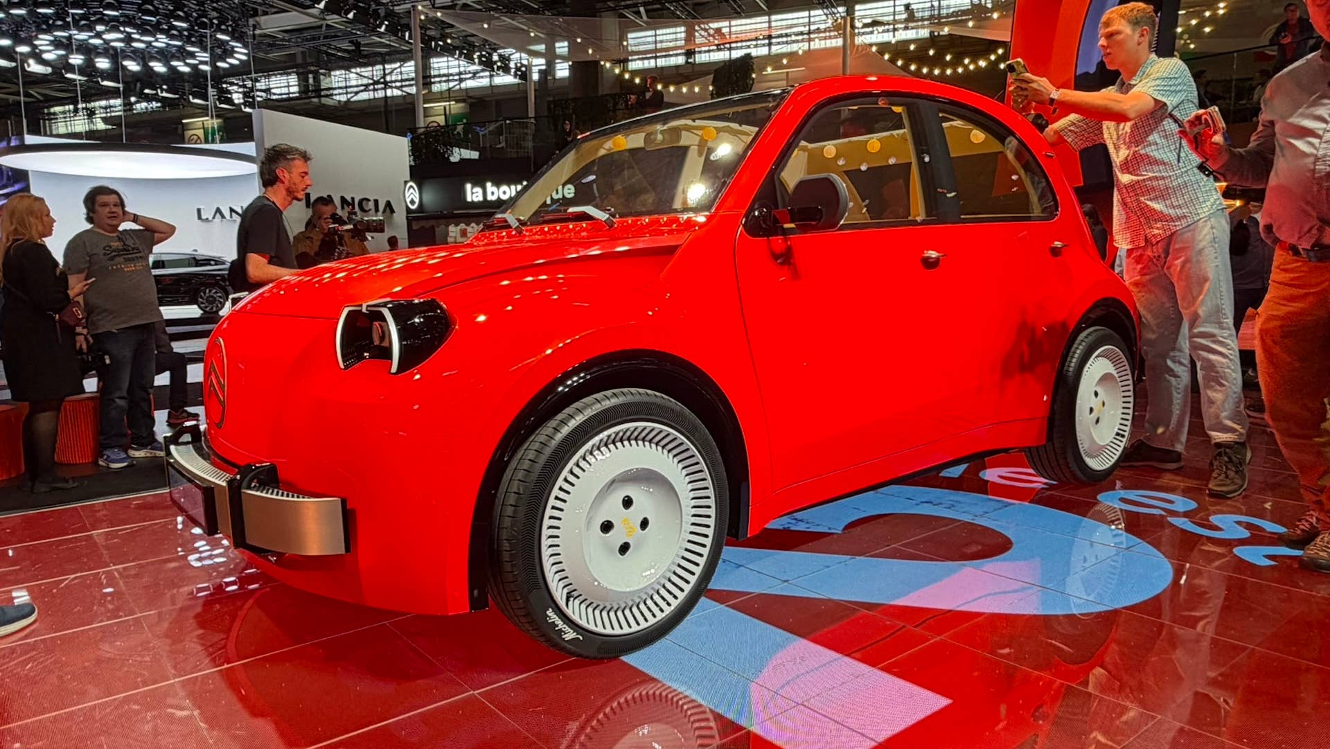 Citroën's Iconic 2CV Returns as an EV Concept Targeting $15,000 - Autoblog