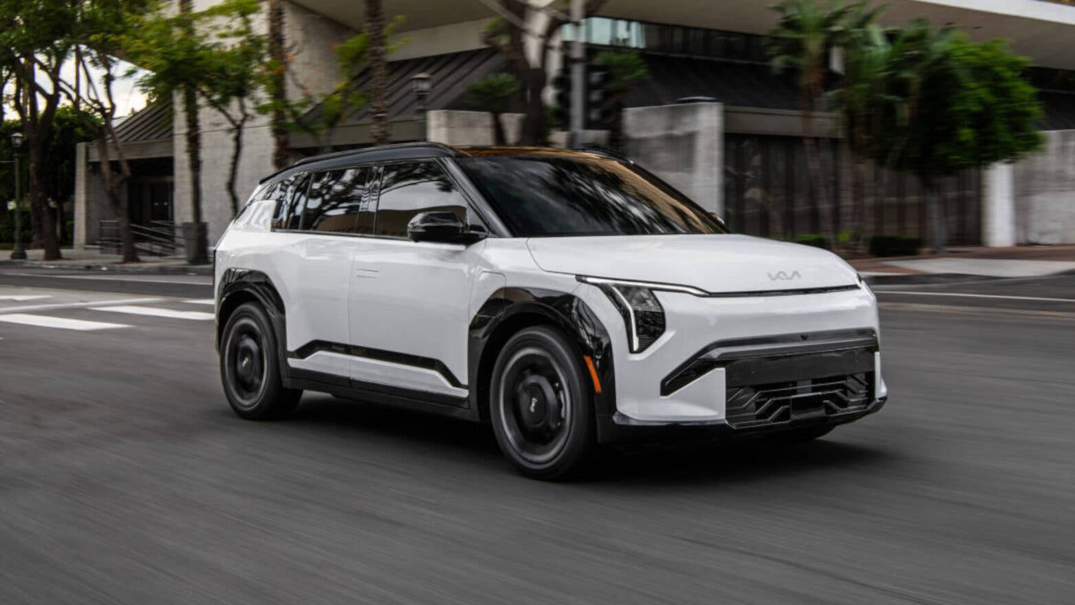 Kia EV3 $29,890 Launch Reshapes Affordable EV Market | Seller Opportunity in Auto Accessories & EV Aftermarket