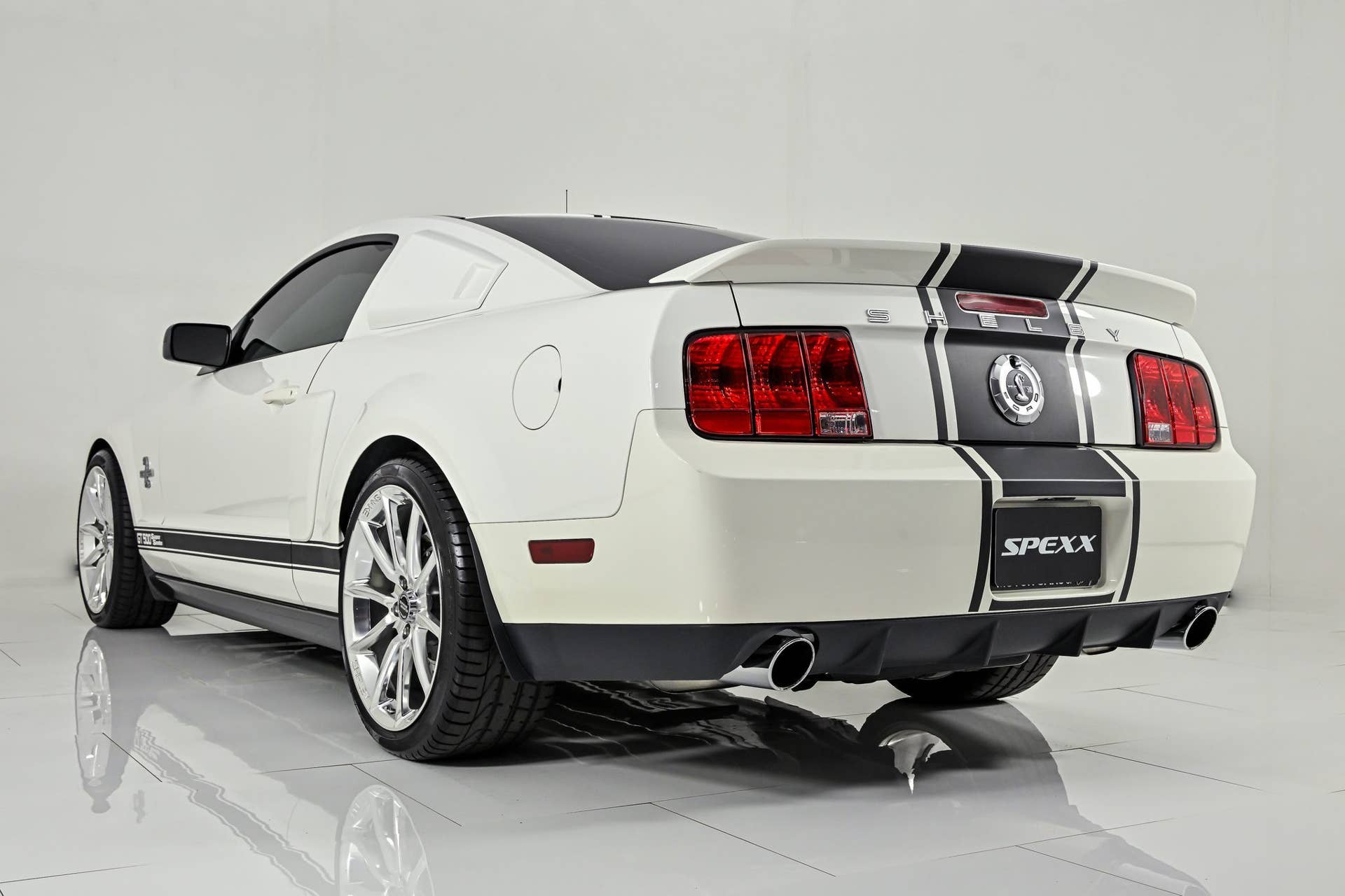 Snak With 2007 Ford Mustang Shelby GT500 Super Snake for Sale With 2,800 Miles ...