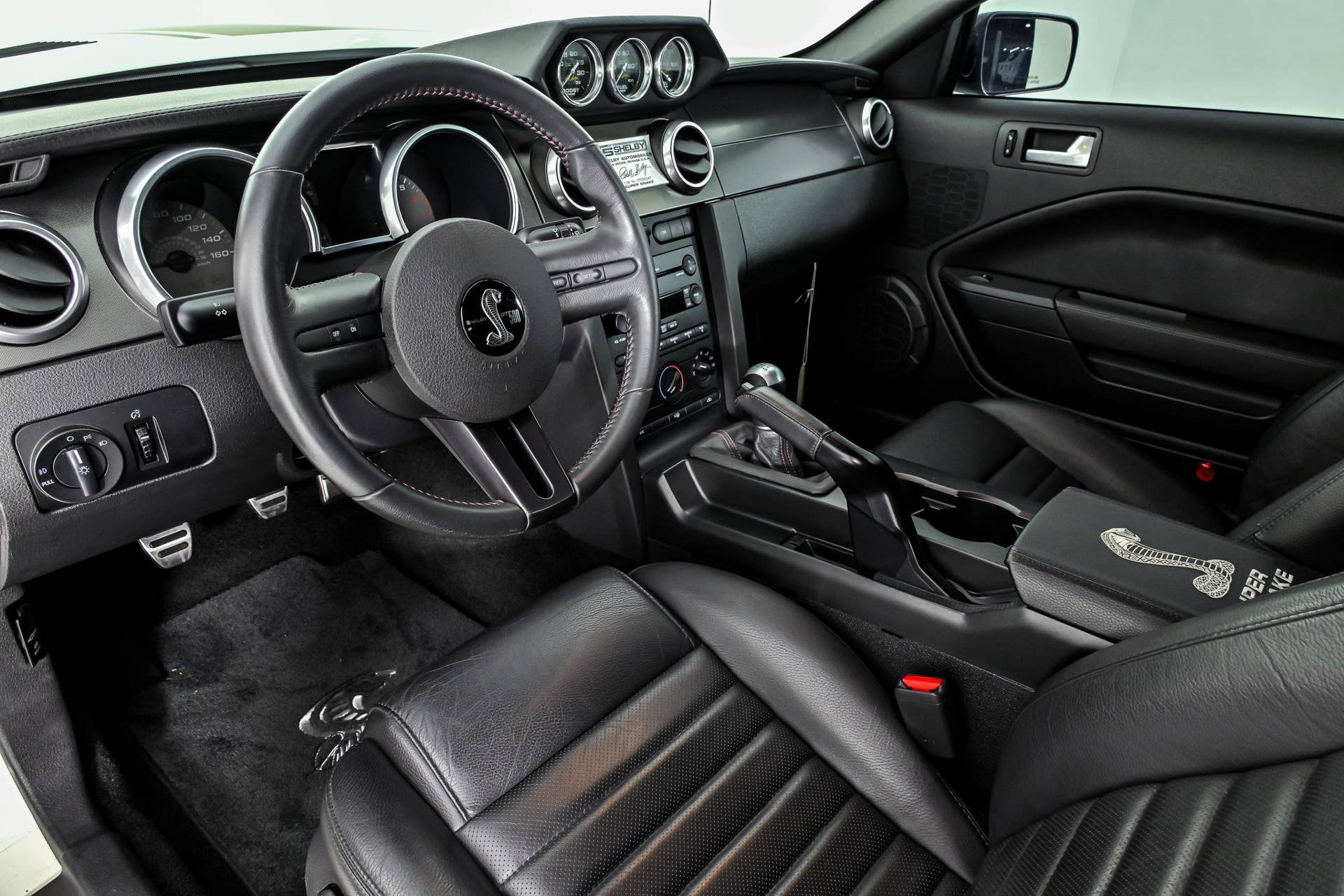 Snak With 2007 Ford Mustang Shelby GT500 Super Snake for Sale With 2,800 Miles ...