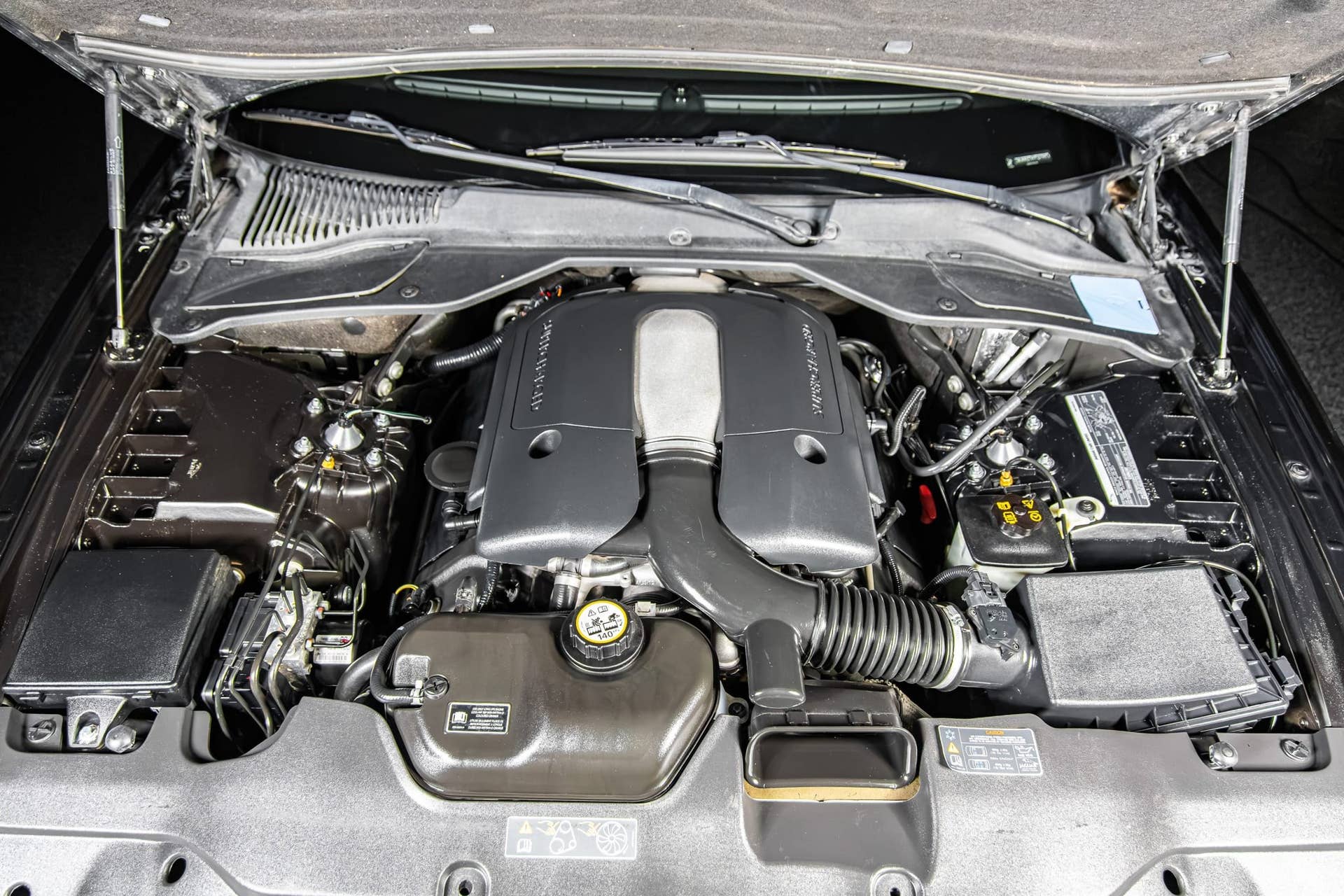 2008 Jaguar Super V8
