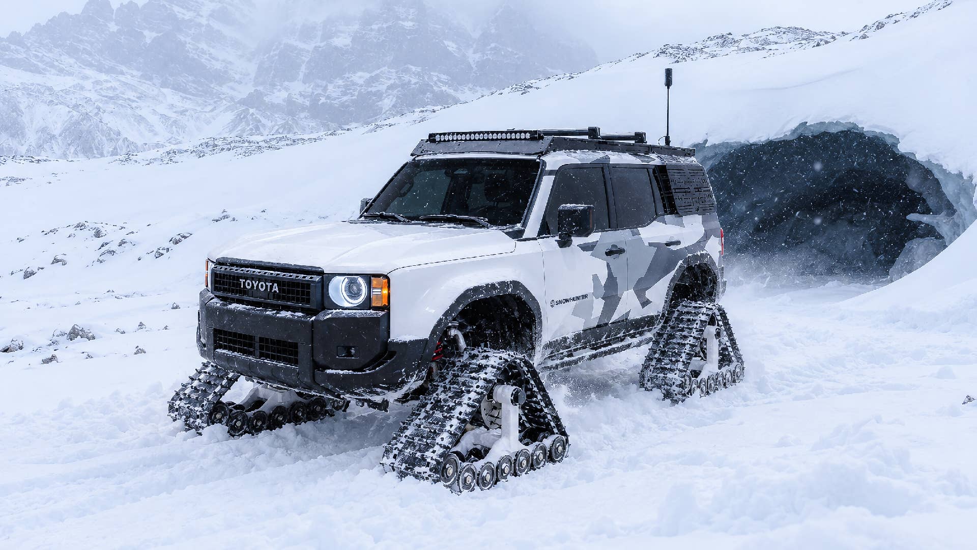 2026 Toyota Land Cruiser Snowhunter SEMA Concept