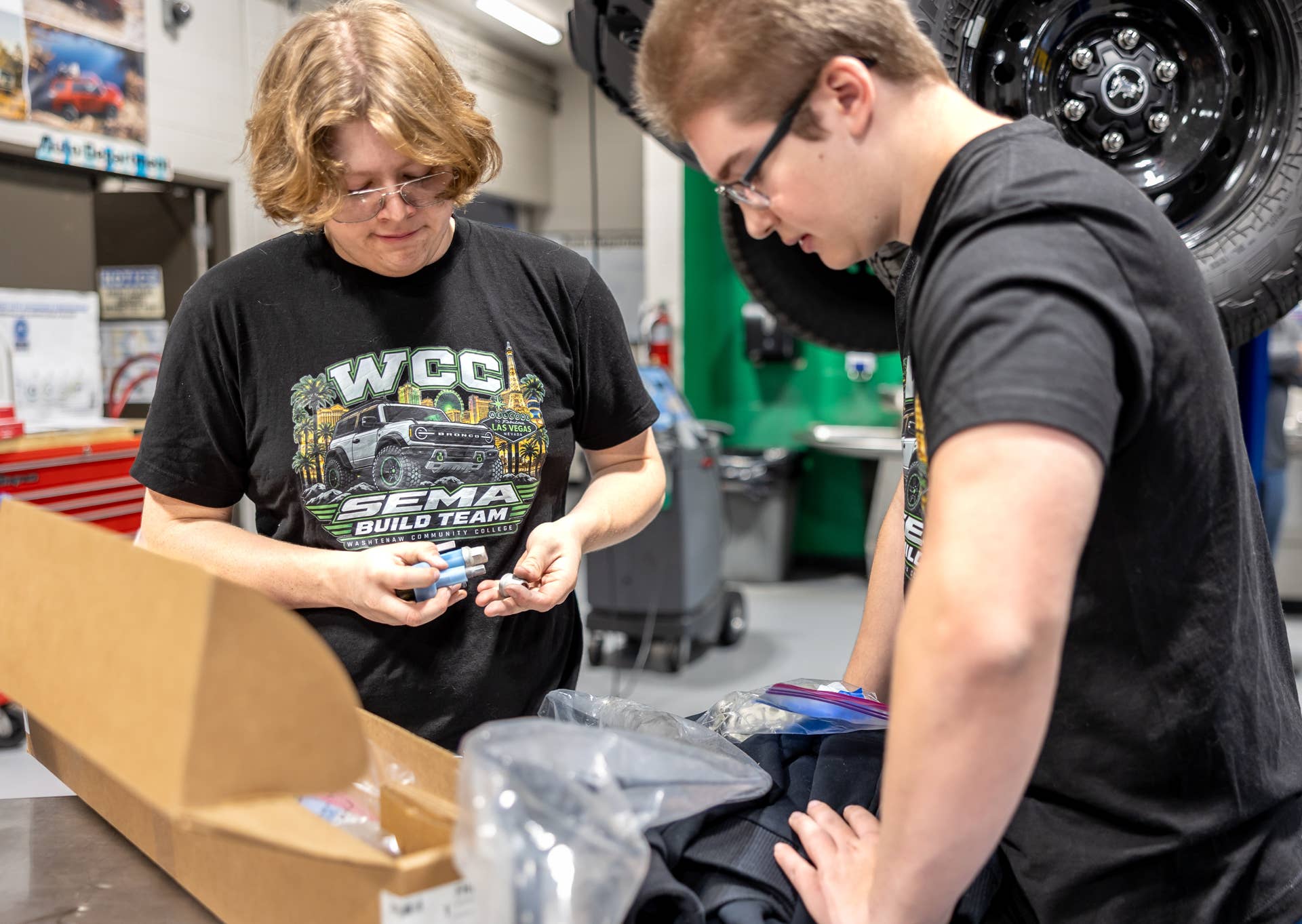 Ford and Washtenaw Community College Build Skills — and a Ford Bronco — for SEMA 2026
