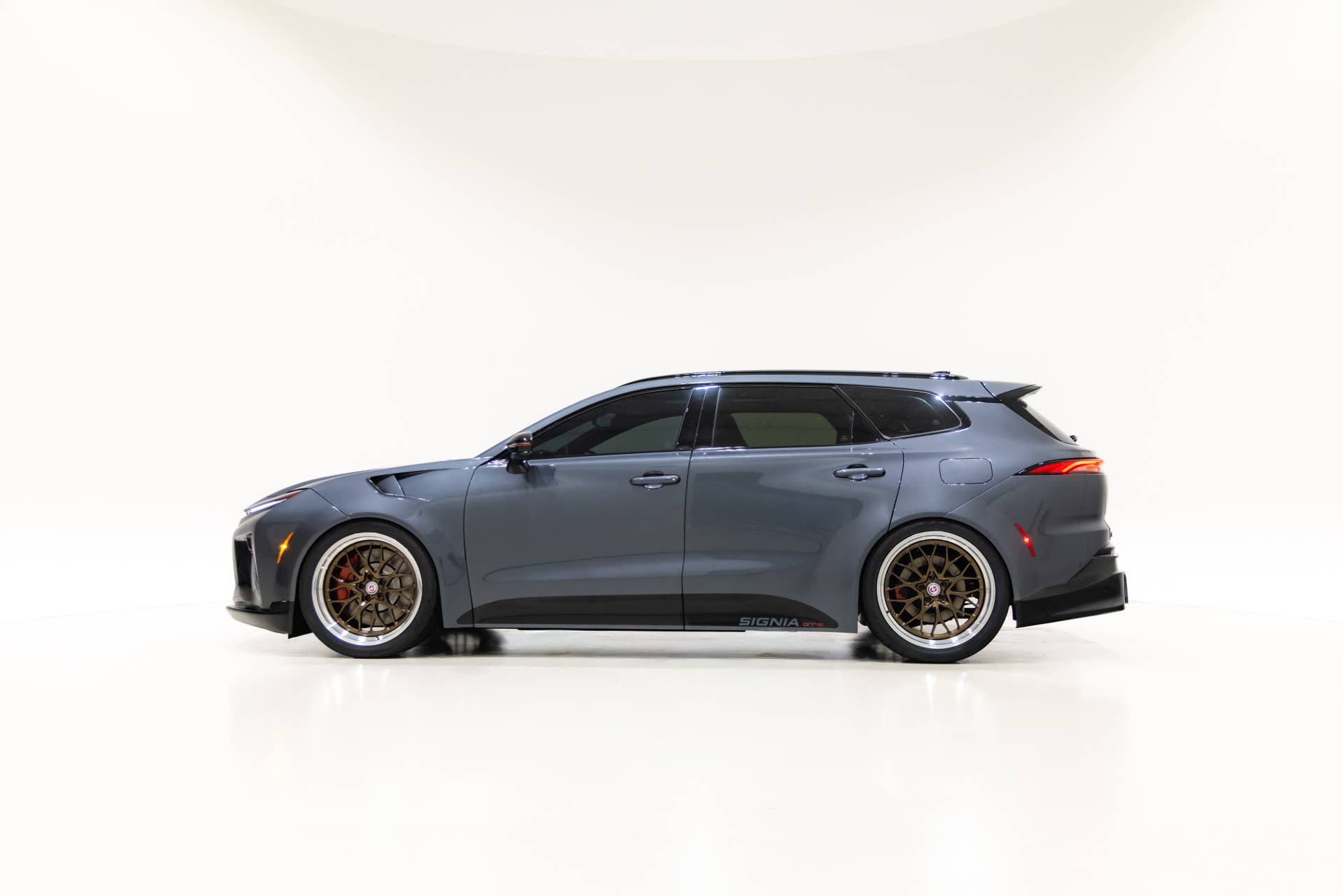 Toyota Crown Signia GT-S Concept