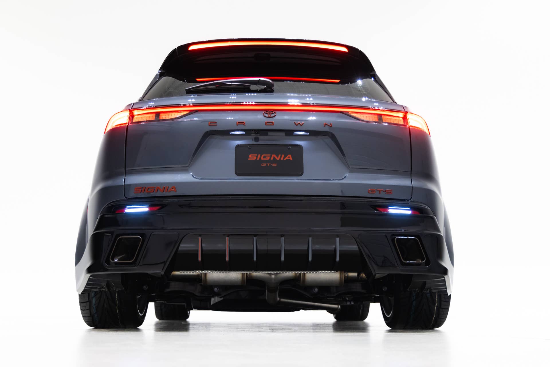 Toyota Crown Signia GT-S Concept