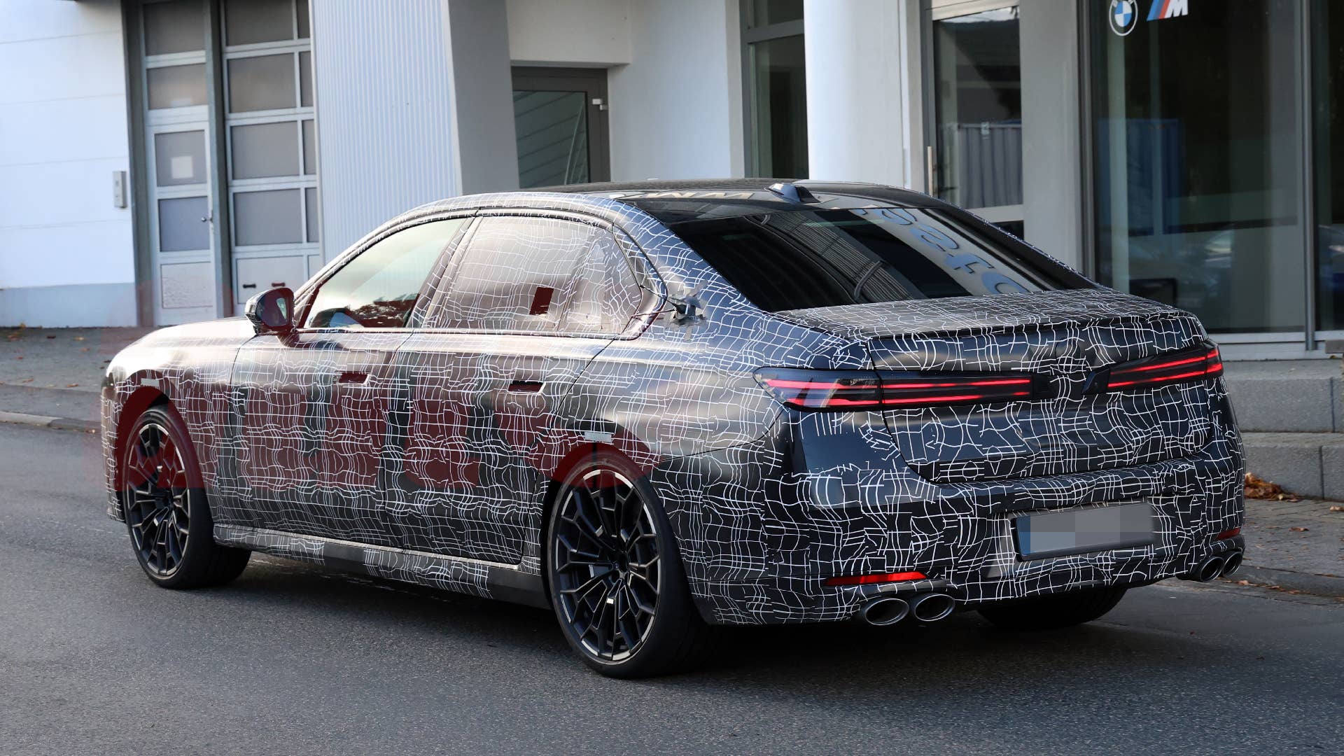 2028 BMW Alpina Série 7/B7 tiro espião