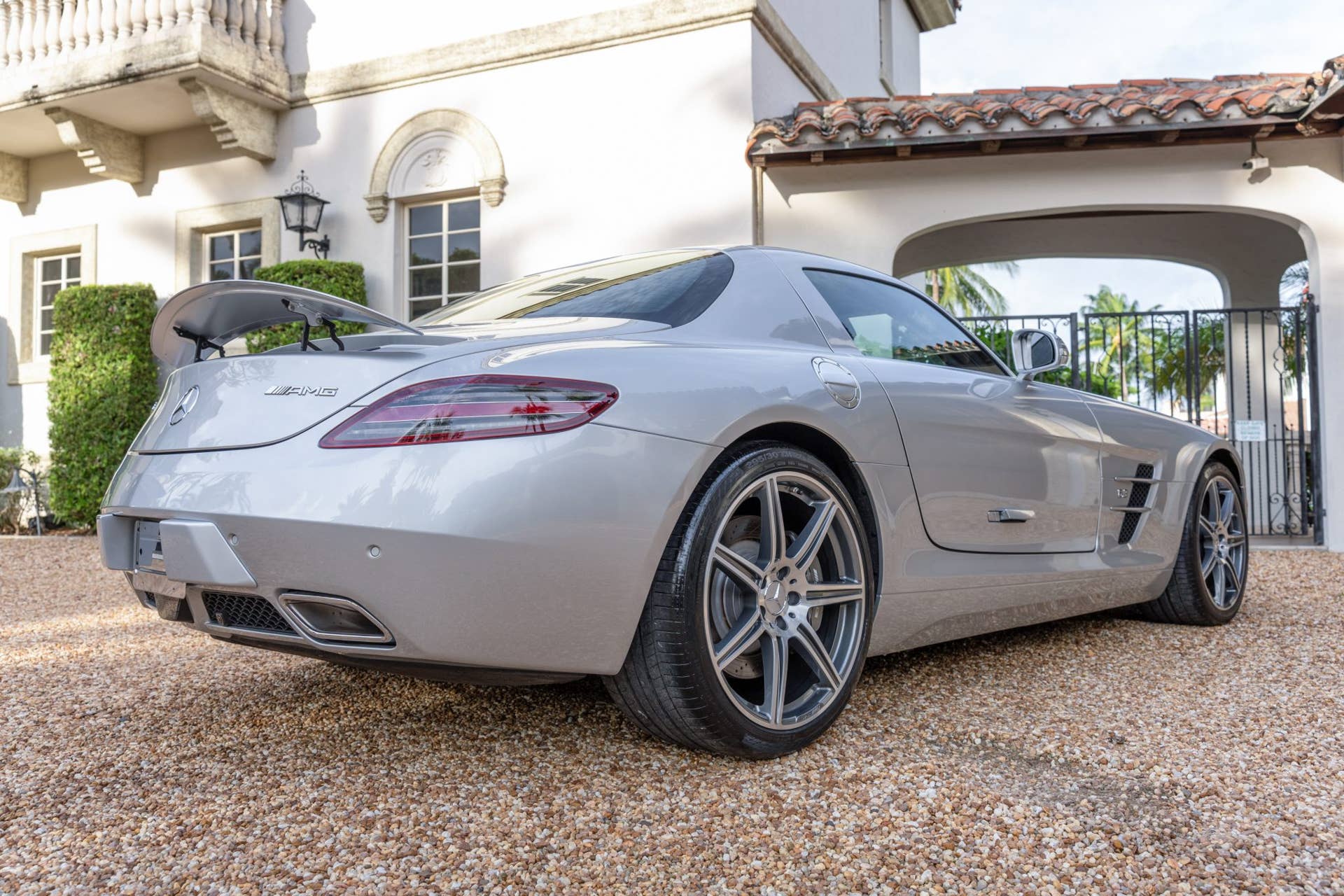 2011 Mercedes-Benz SLS AMG