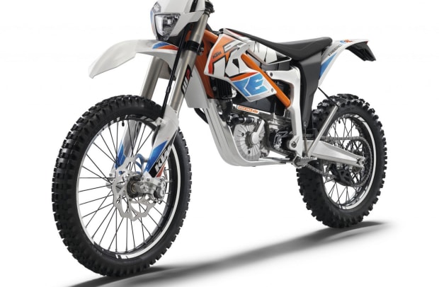 KTM officially launches battery powered Freeride E w video Autoblog